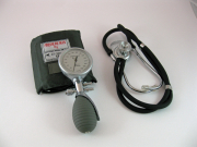 Diagnostik Set: Stethoskop plus Blutdruckmesser